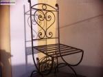 Table et chaises - Miniature