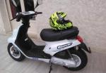 Joli scooter mbk booster  - Miniature